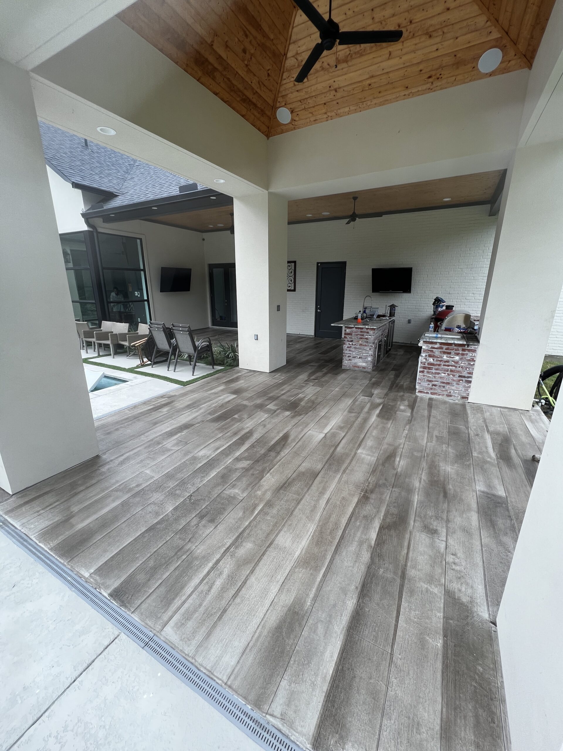 Best Concrete Overlay Near Me Baton Rouge LA Epoxy Flooring Contractor 10