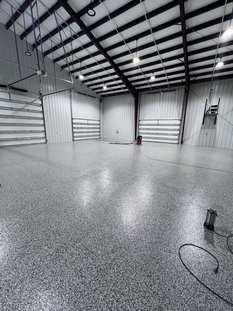 5000 sqft Flake Flooring Polyaspartic Epoxy Flooring Concrete Coatings for Commercial Floor. Bogalusa LA-3-min