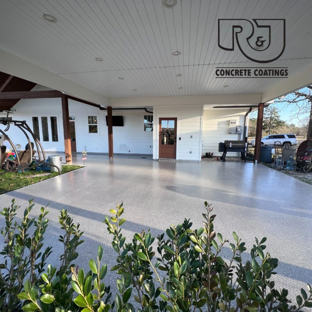 epoxy flooring patio Baton Rouge Louisiana-min