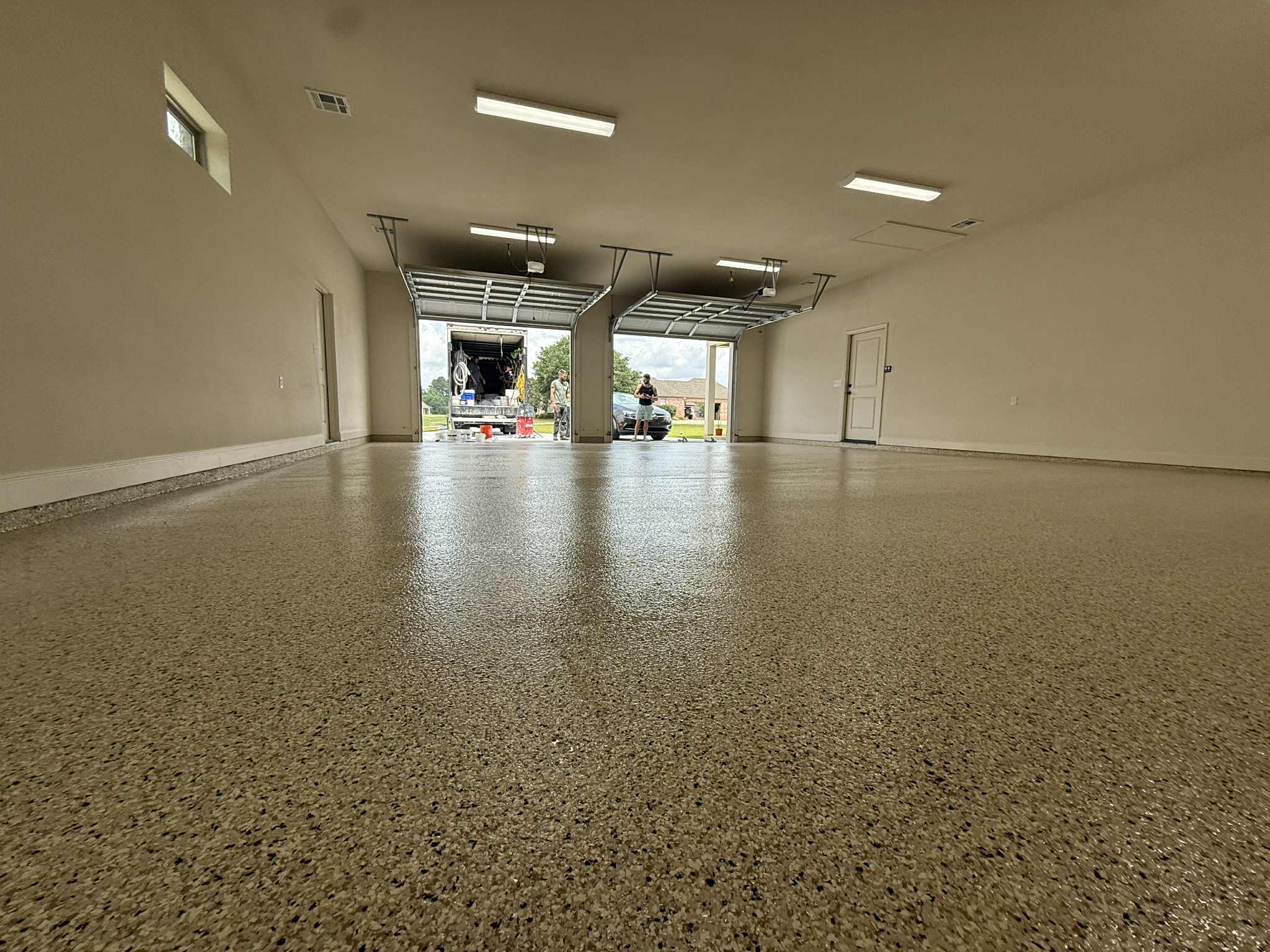 Custom concrete floors Baton Rouge-min